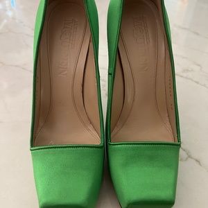 Alexander McQueen pumps